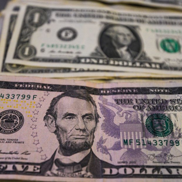 Dólar